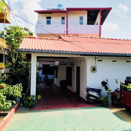 Hikkaduwa Family Inn Zewnętrze zdjęcie