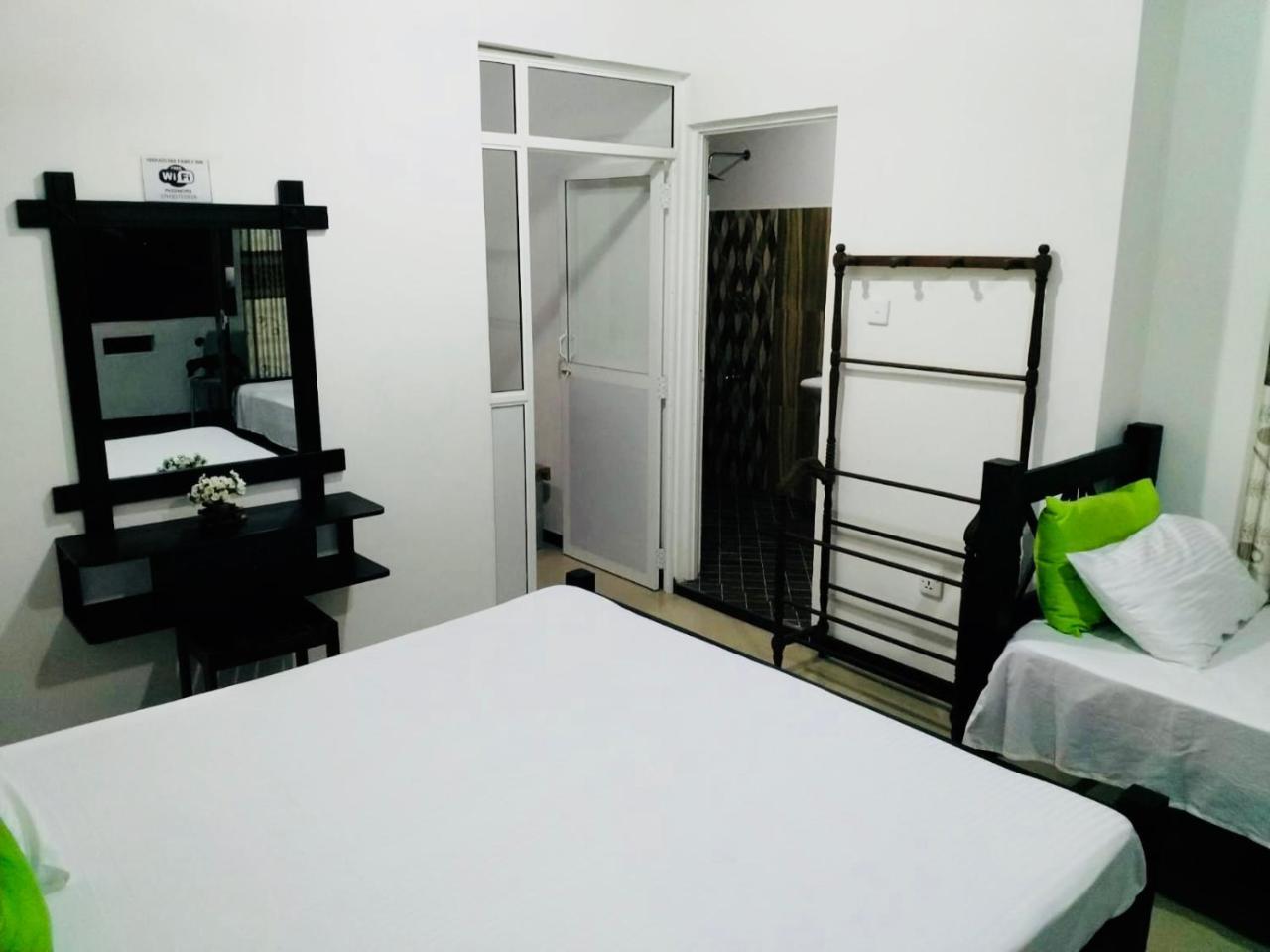 Hikkaduwa Family Inn Zewnętrze zdjęcie